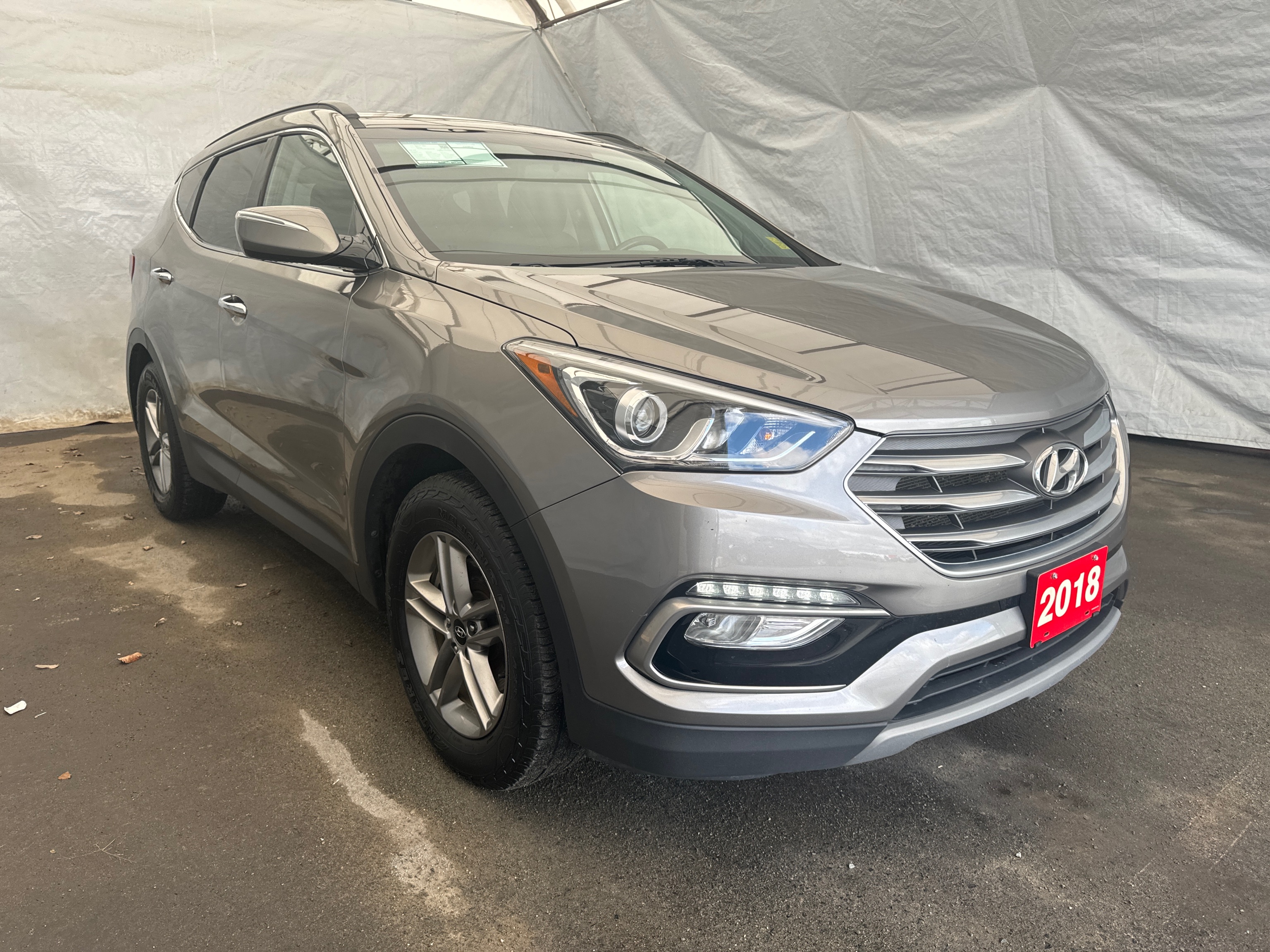 2018 Hyundai Santa Fe Sport 2.4  - 105,911km
