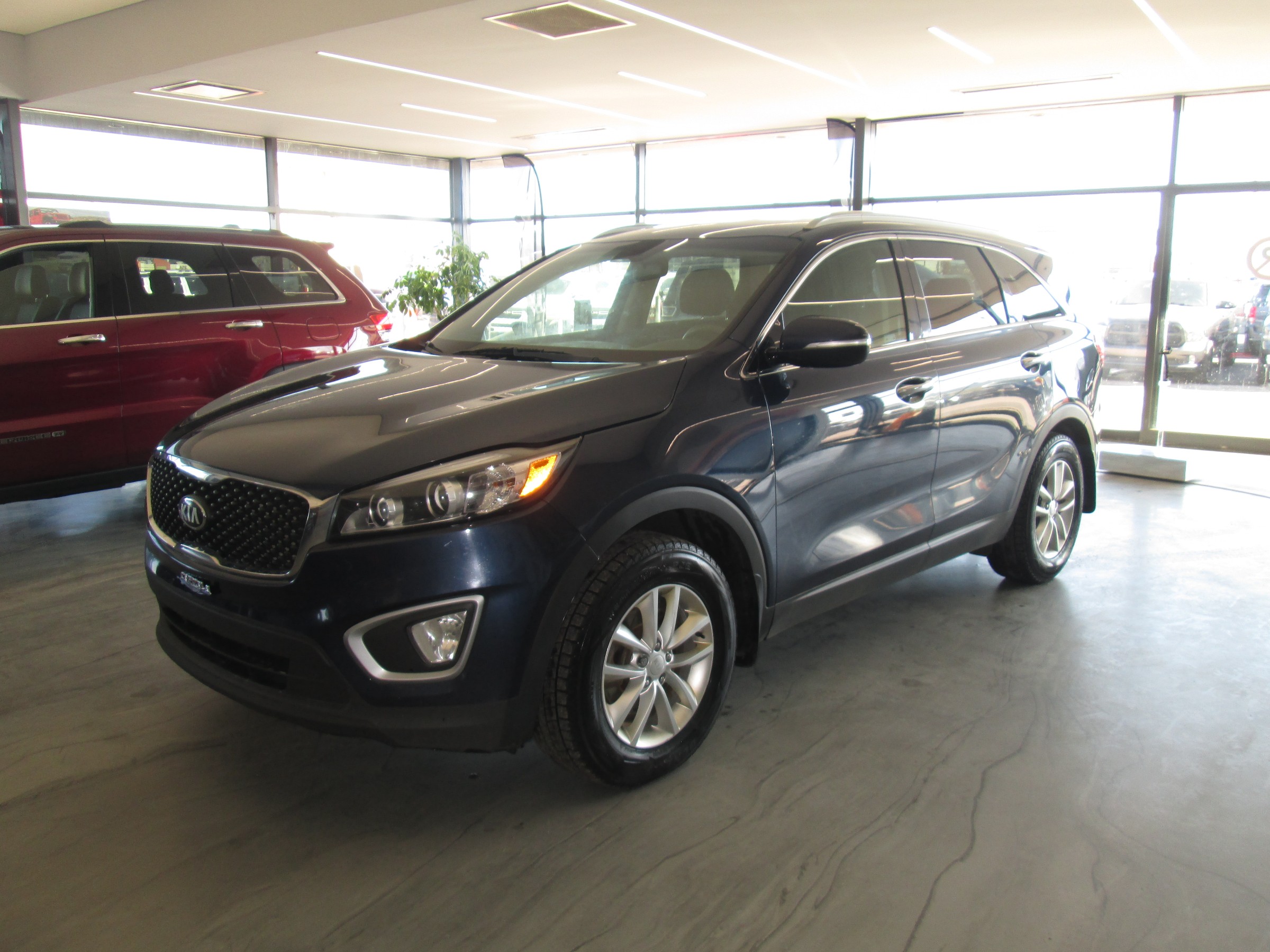 2017 Kia Sorento 2.4L LX - 104,101km