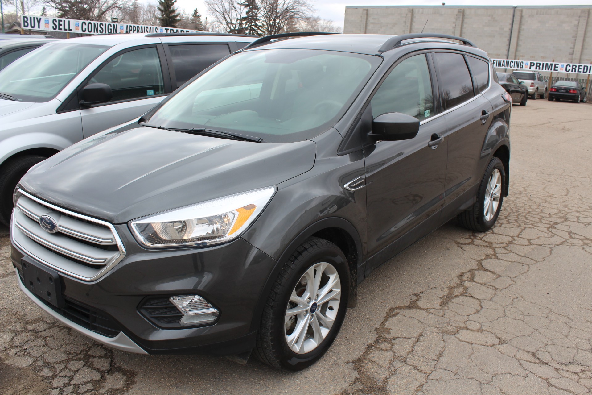 2018 Ford Escape SE - 126,650km