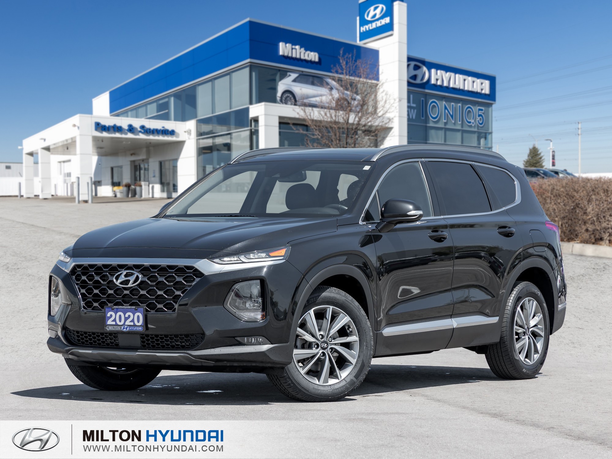 2020 Hyundai Santa Fe Preferred 2.4 w/Sun & Leather Package - 58,485km