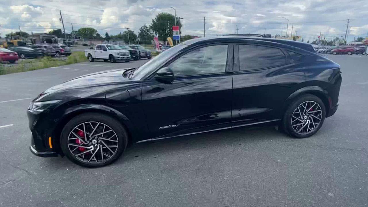 2021 Ford Mustang Mach-E