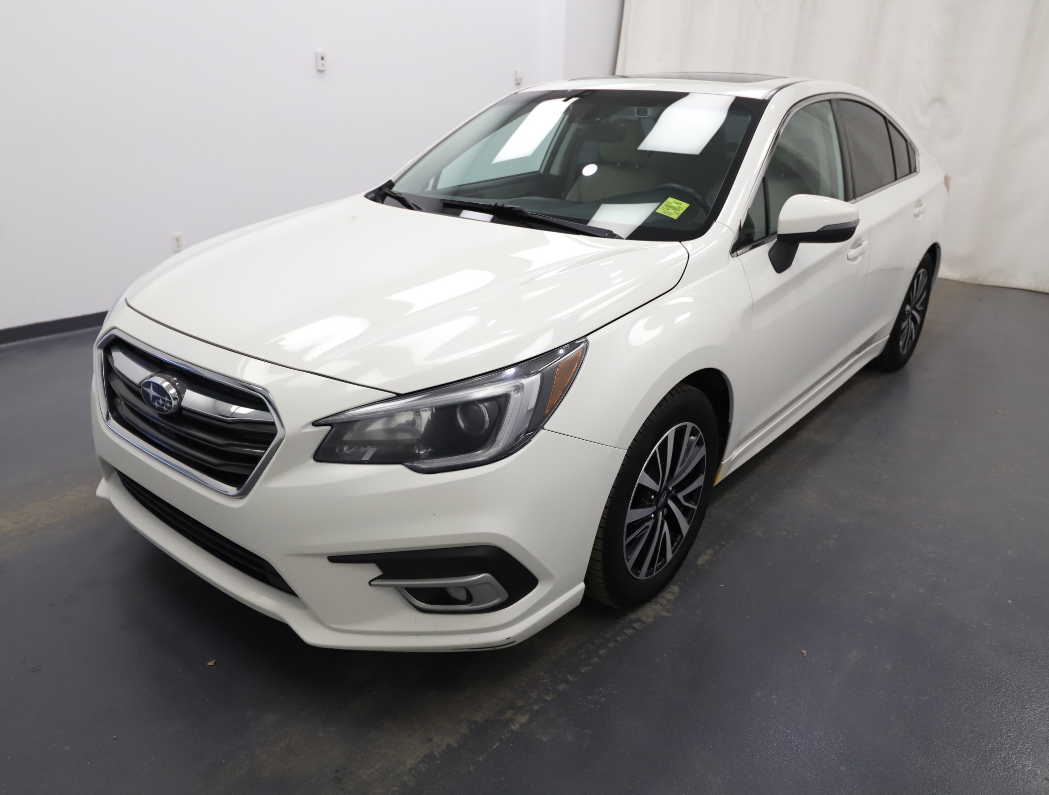2018 Subaru Legacy 2.5i Touring - 102,696km