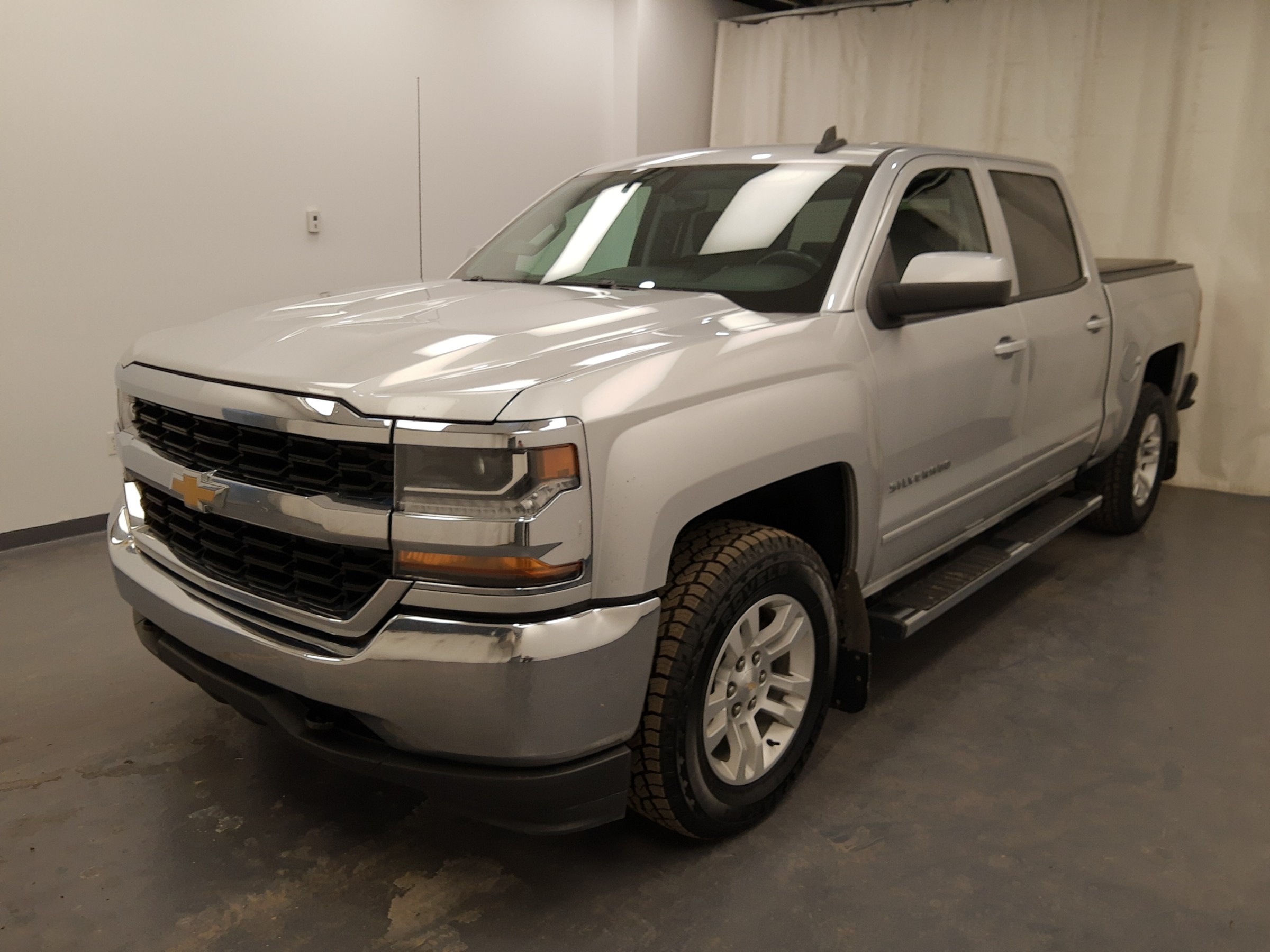 2018 Chevrolet Silverado 1500 1LT - 250,833km