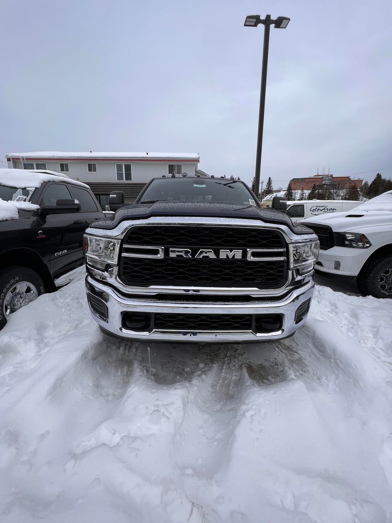 2023 RAM 2500 Tradesman - km