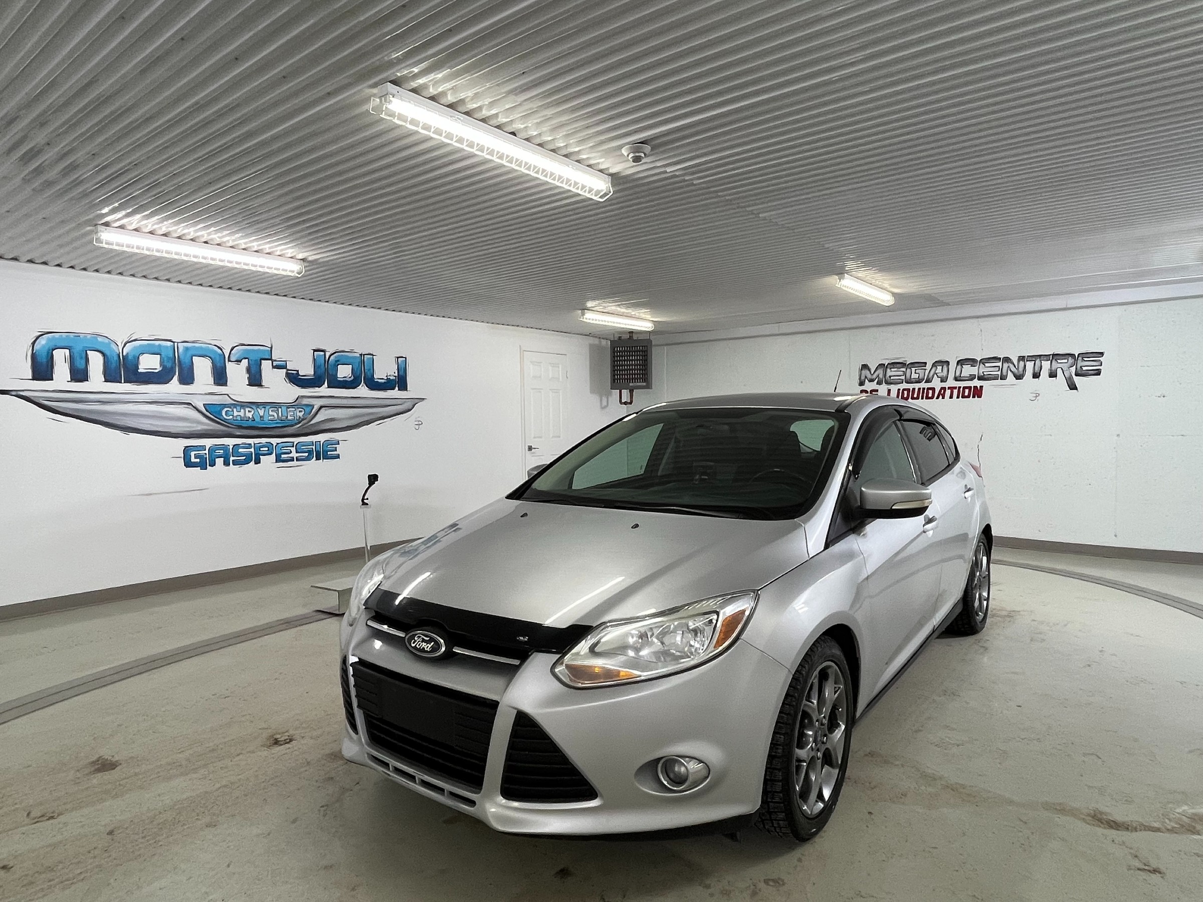 2013 Ford Focus SE - 181,795km