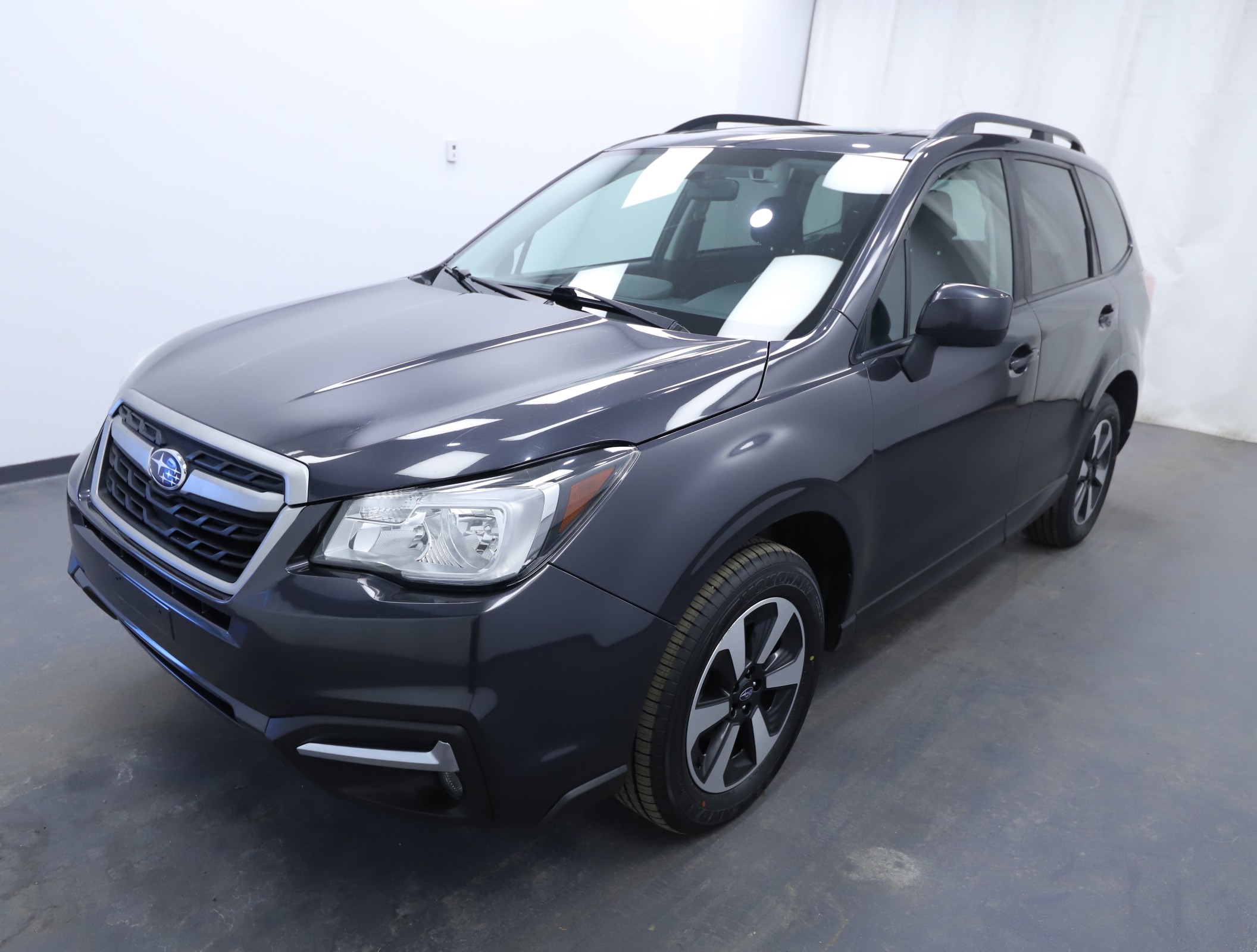 2018 Subaru Forester 2.5i Touring - 121,489km