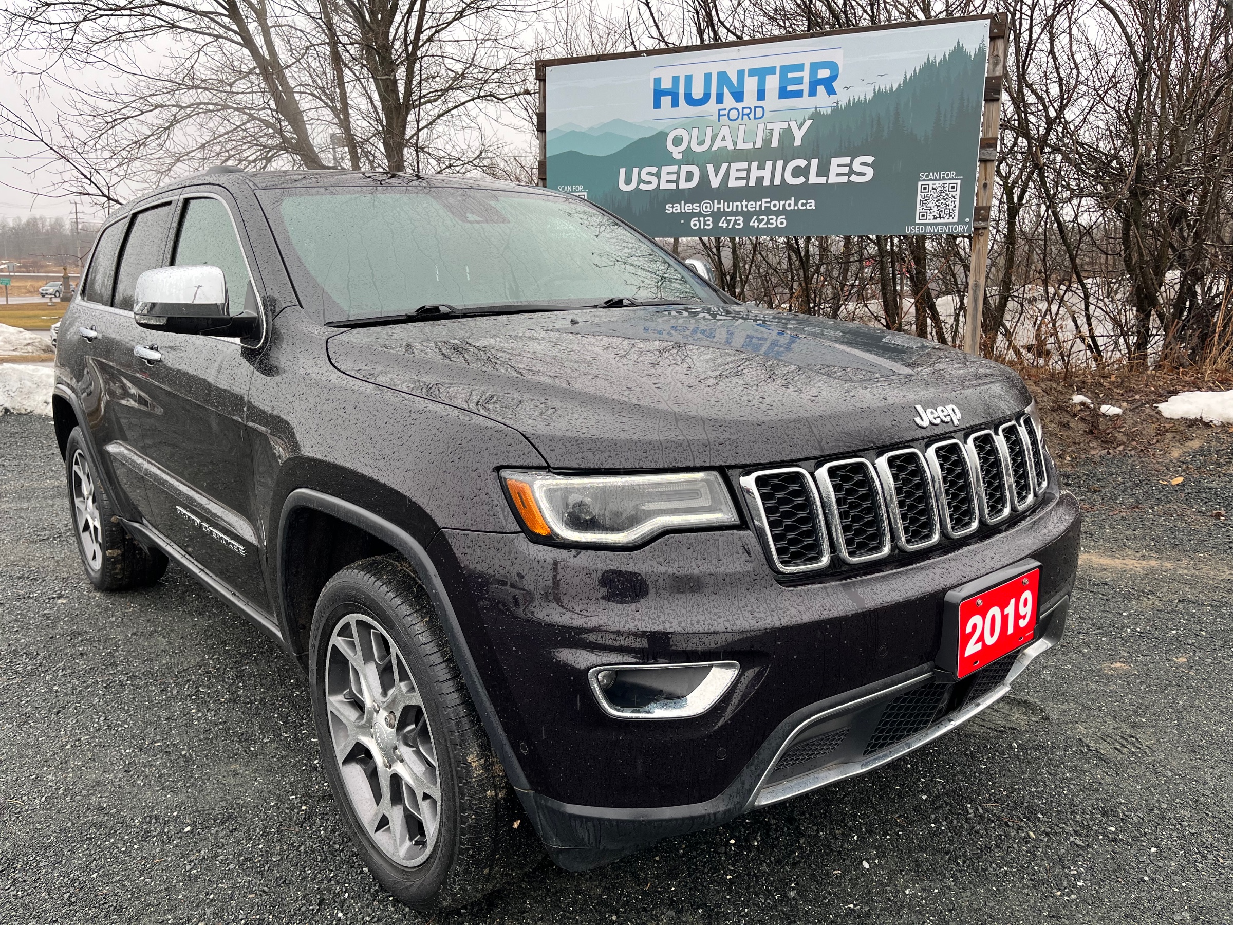 2019 Jeep Grand Cherokee Limited - 96,136km