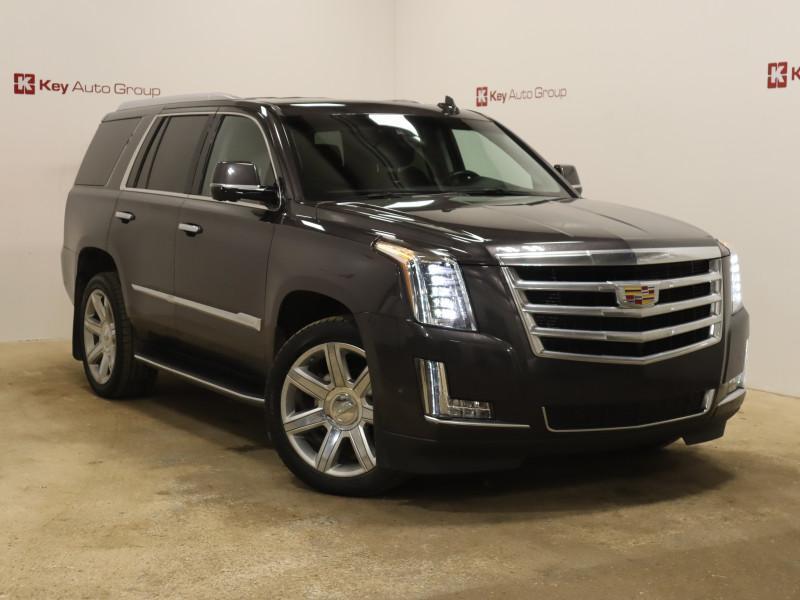 2017 Cadillac Escalade Luxury - 84,230km