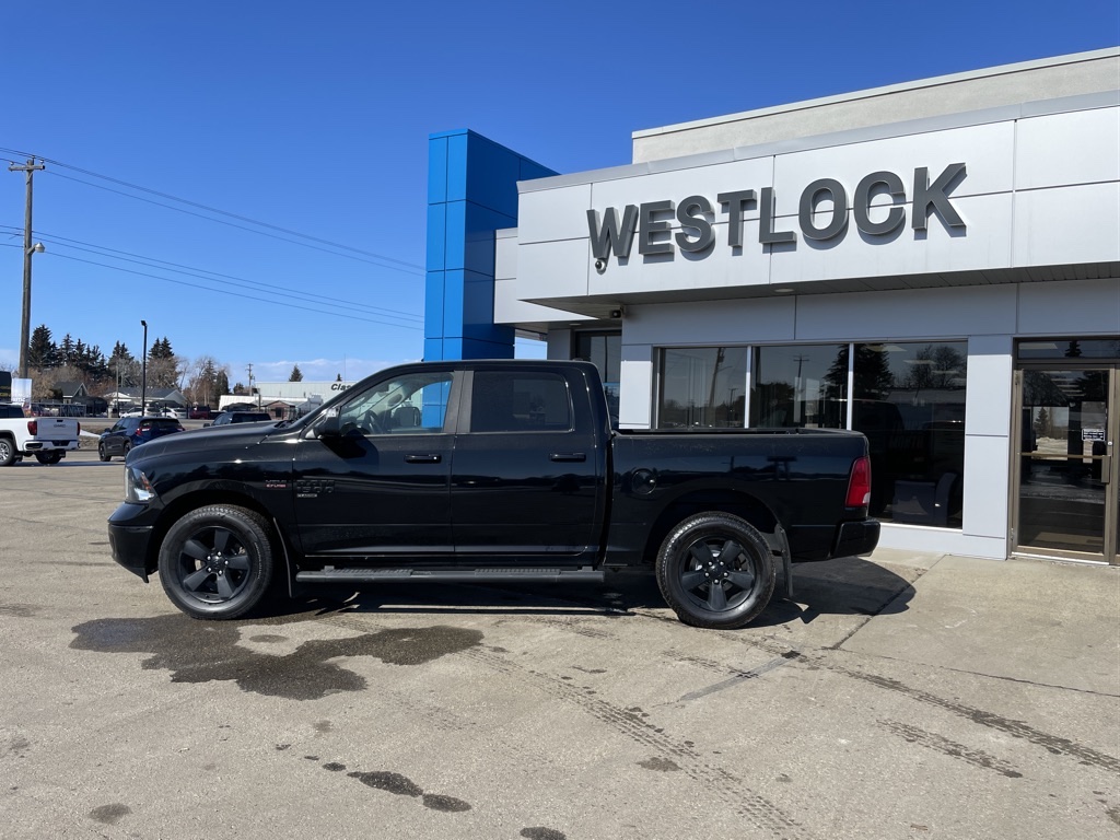 2019 RAM 1500 Classic SLT - 102,184km