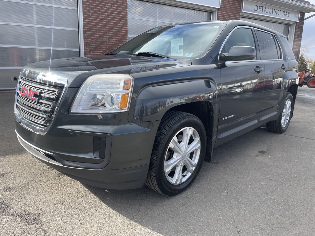 2017 GMC Terrain SLE-1 - 143,000km