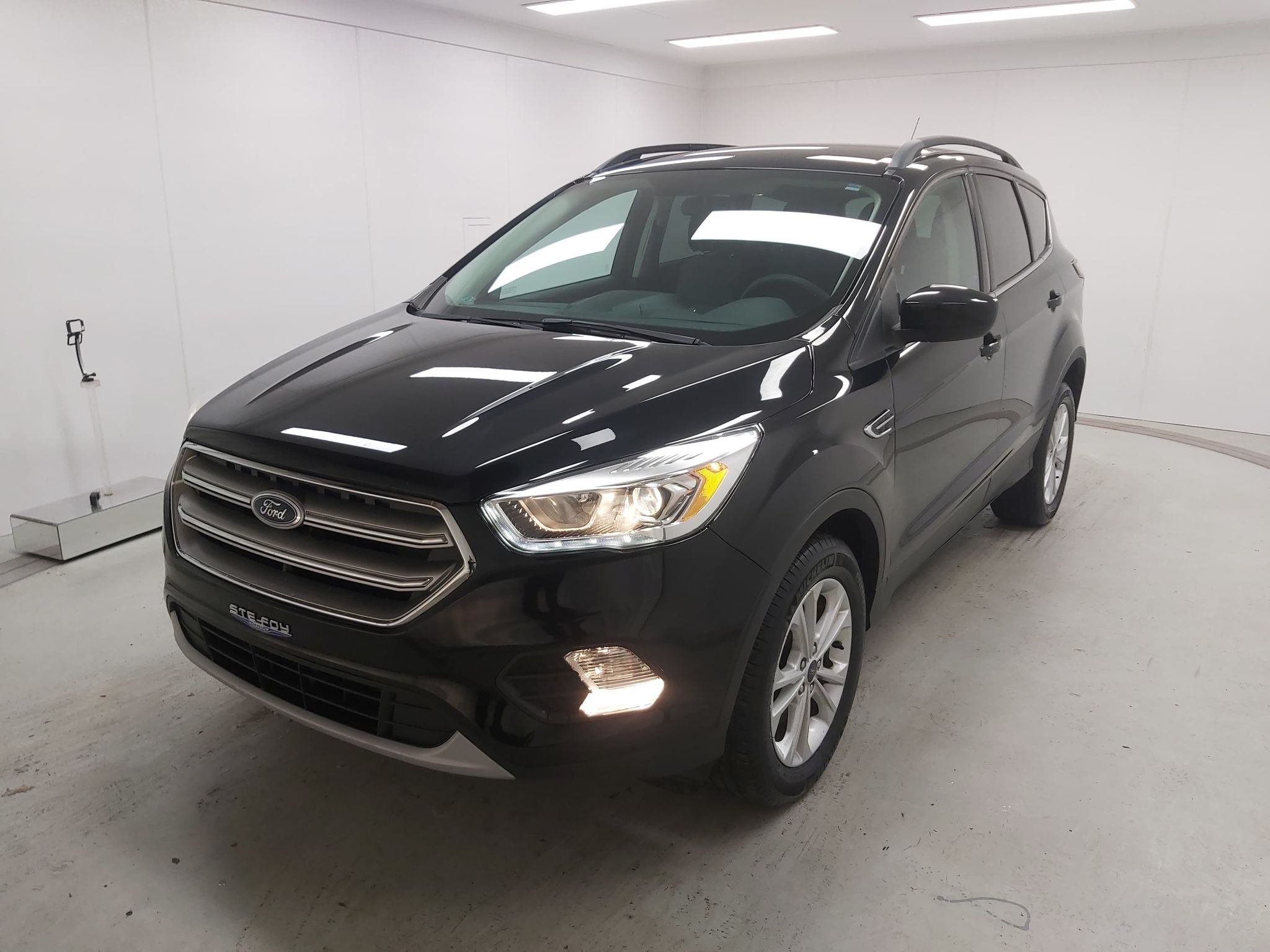 2017 Ford Escape SE - 40,529km