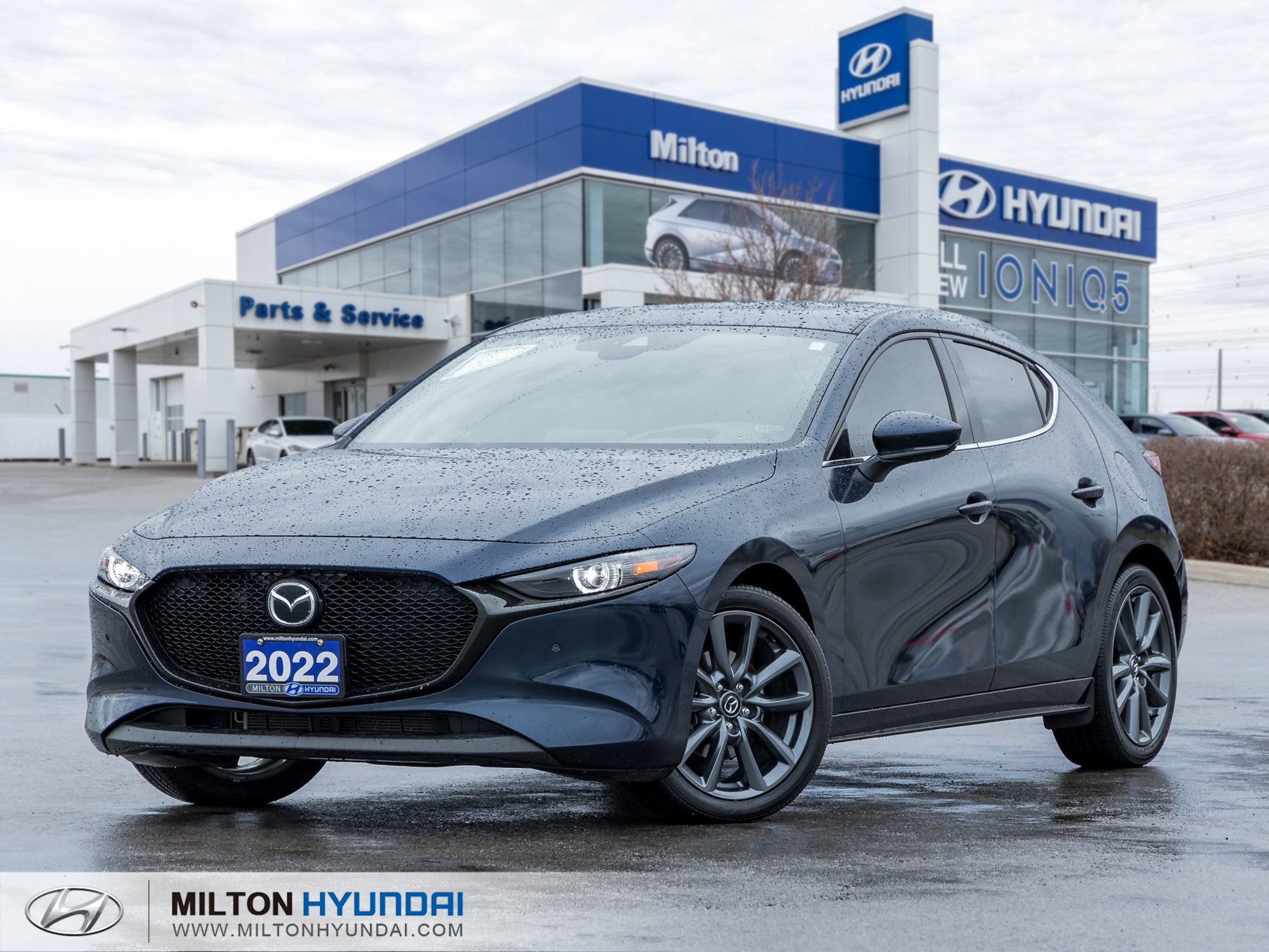 2022 Mazda Mazda3 Sport GT - 27,010km