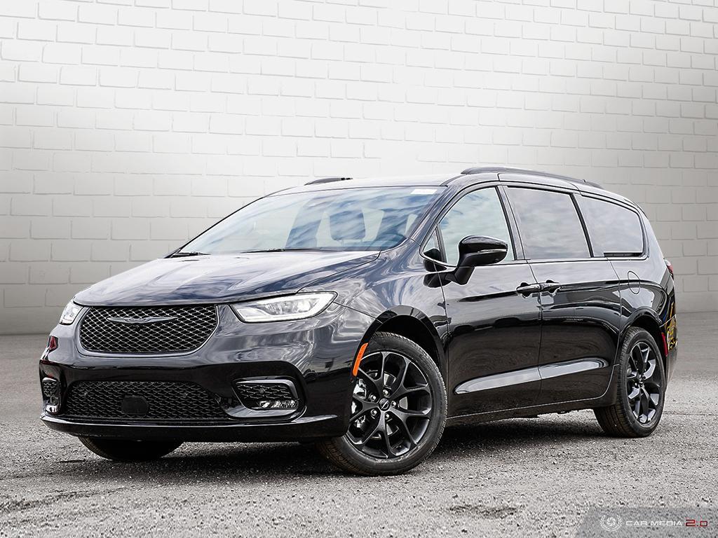 2023 Chrysler Pacifica Touring-L - km