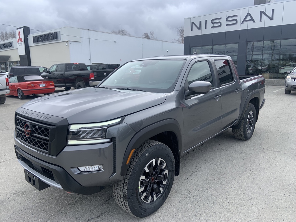 2023 Nissan Frontier PRO-4X - 14km