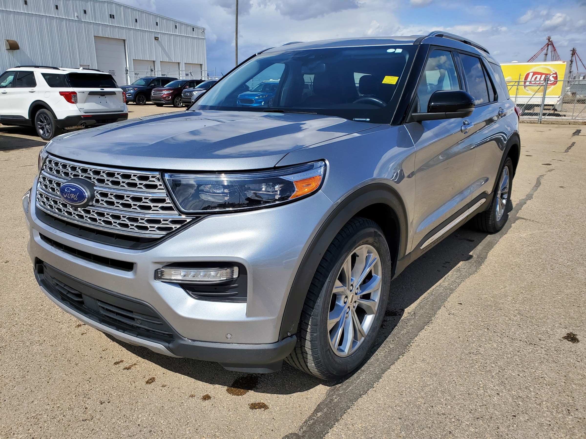 2021 Ford Explorer Limited - 87,787km