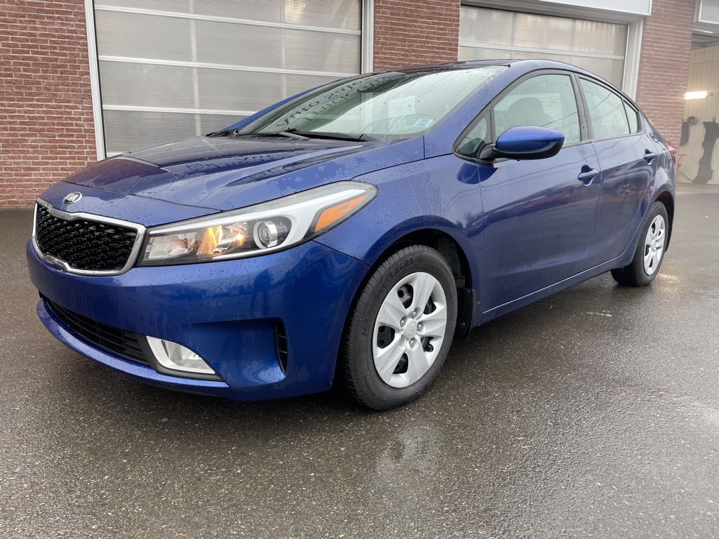 2017 Kia Forte LX+ - 137,000km