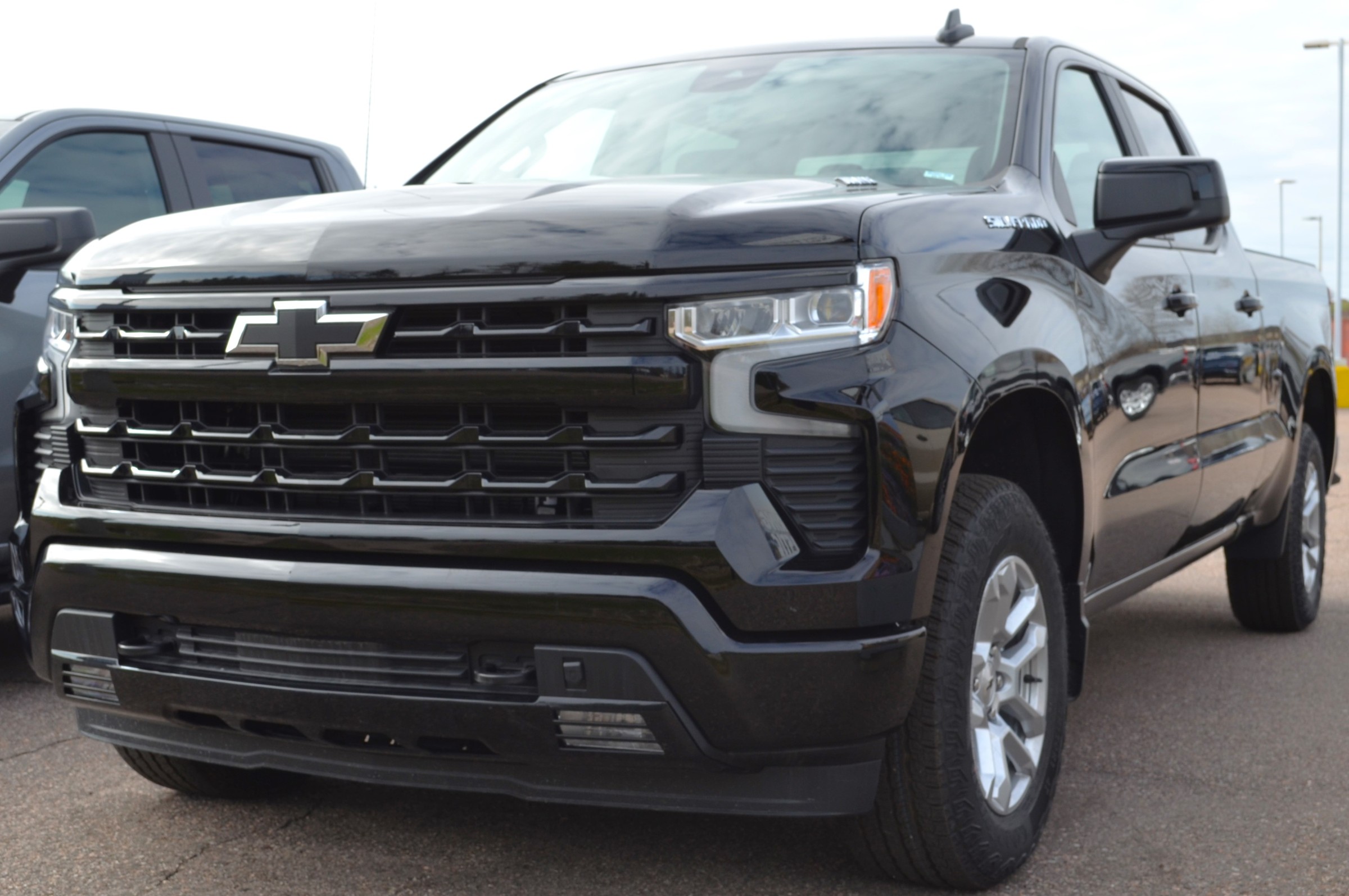 2023 Chevrolet Silverado 1500 RST - 9km