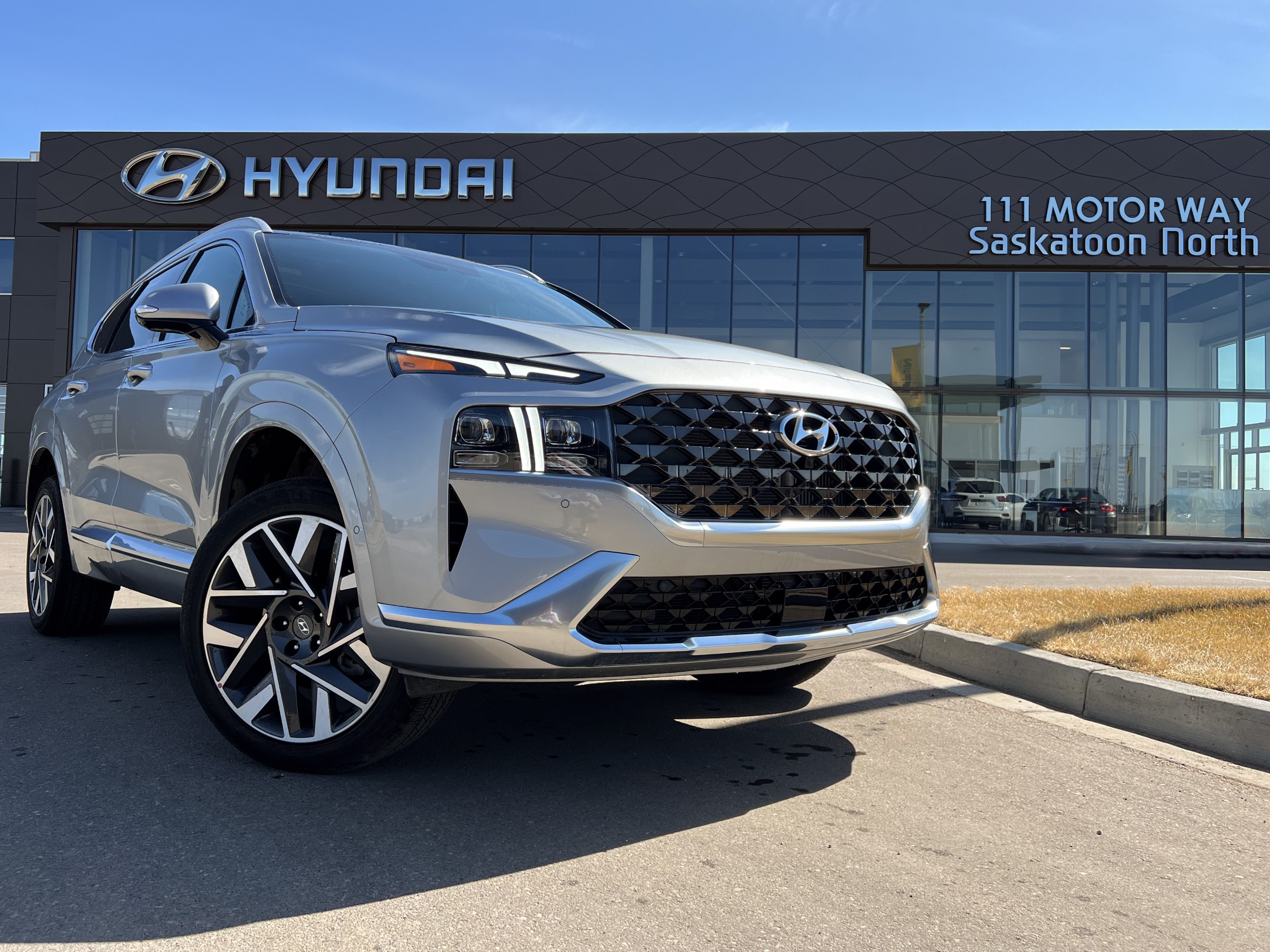 2023 Hyundai Santa Fe Ultimate Calligraphy - 9393km
