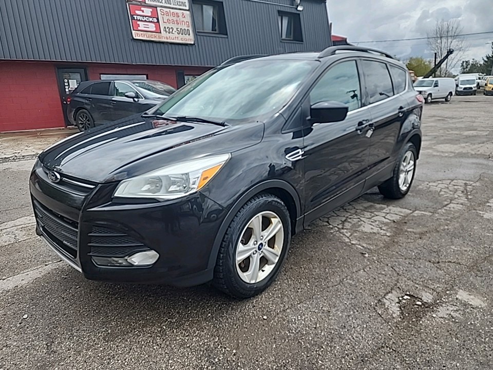 2014 Ford Escape SE - 229,855km