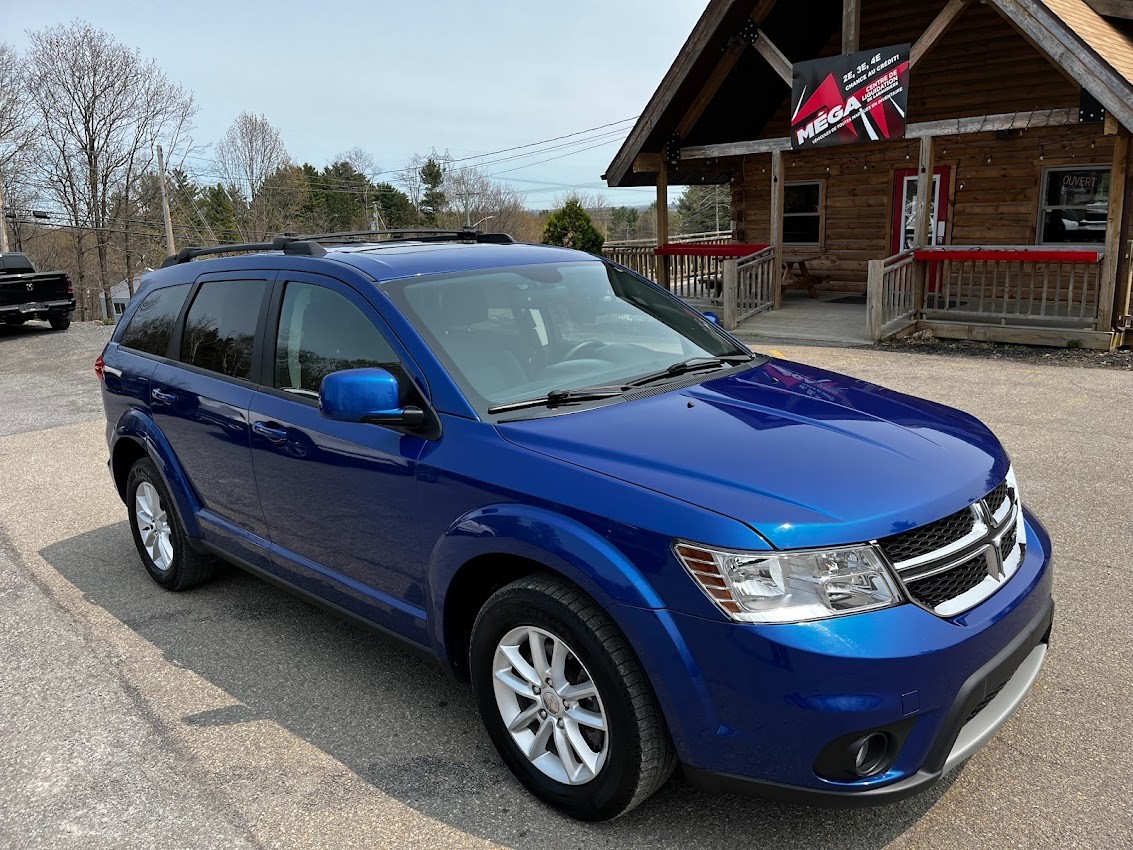 2015 Dodge Journey SXT - 51,381km
