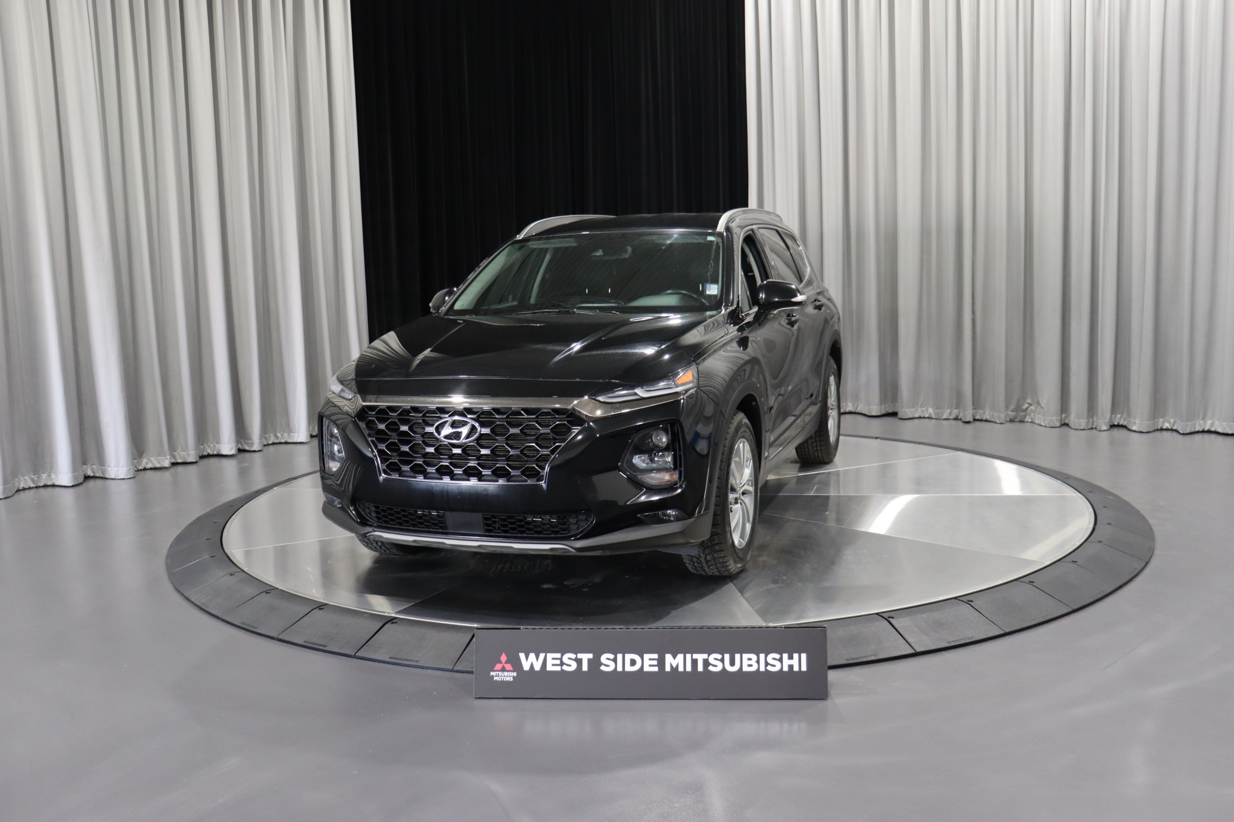 2019 Hyundai Santa Fe Preferred 2.4 - 110,235km