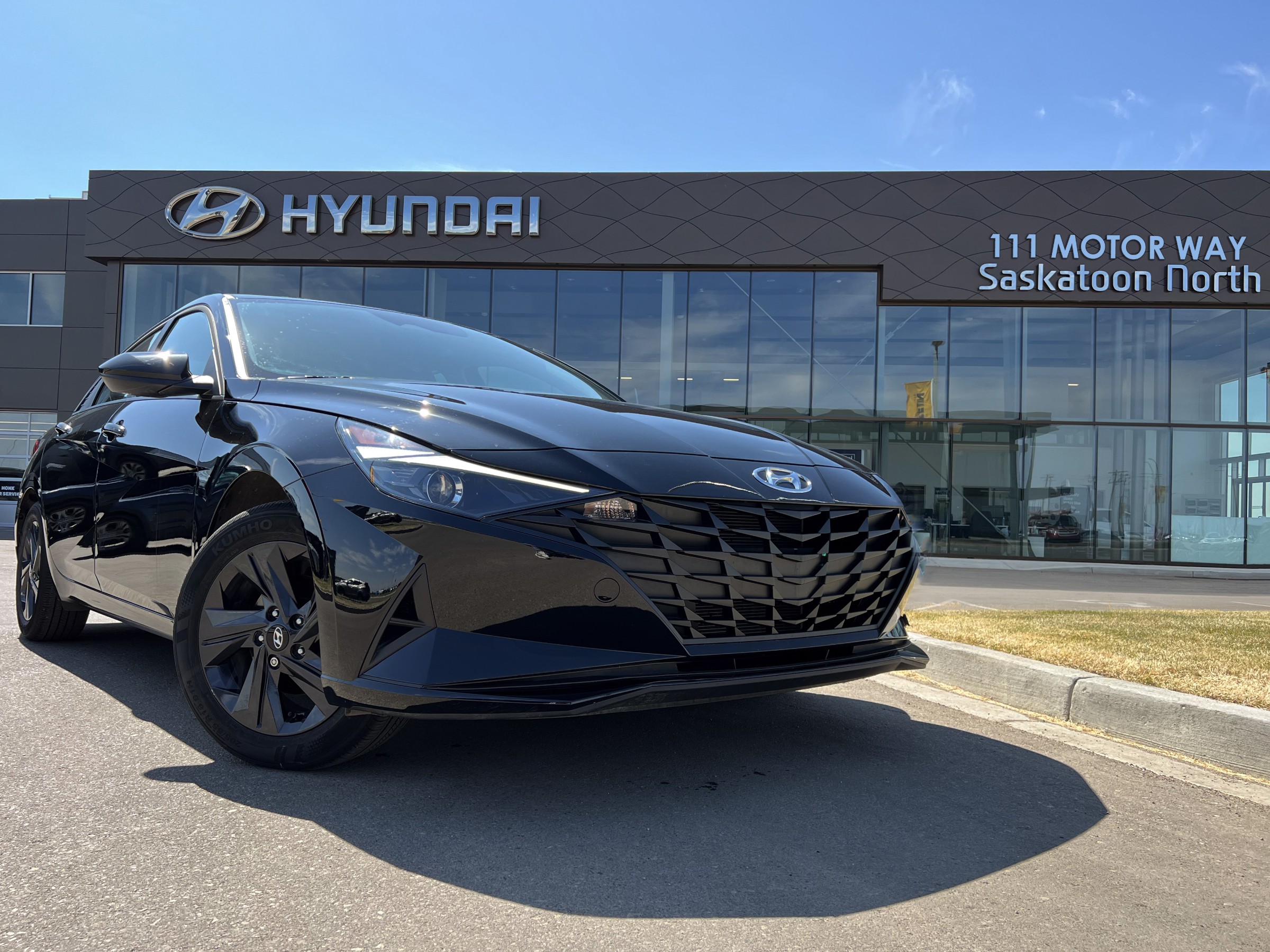 2022 Hyundai Elantra Preferred - 28397km