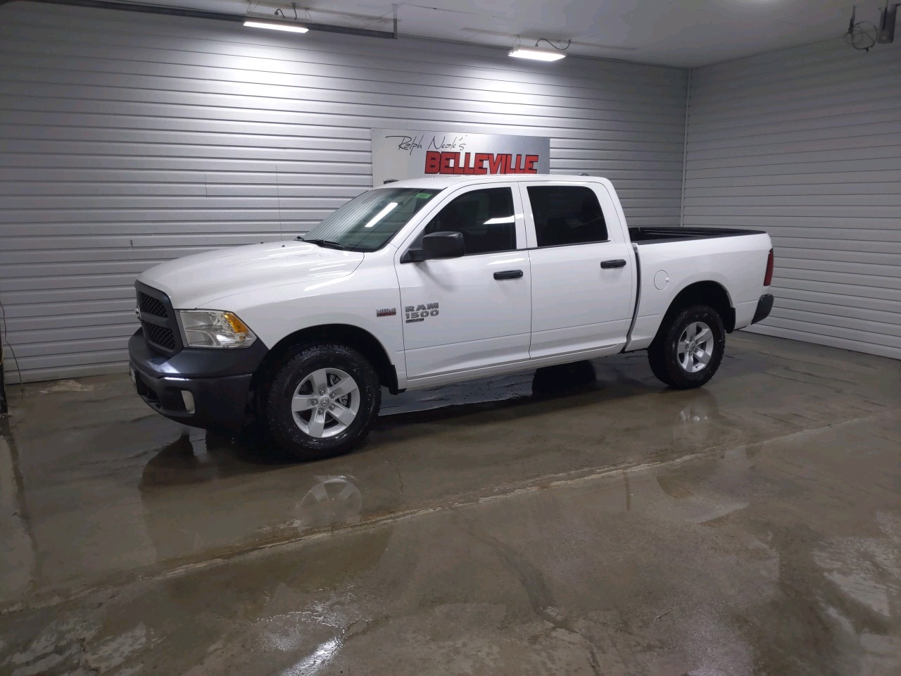 2023 RAM 1500 Classic Tradesman - 3,425km