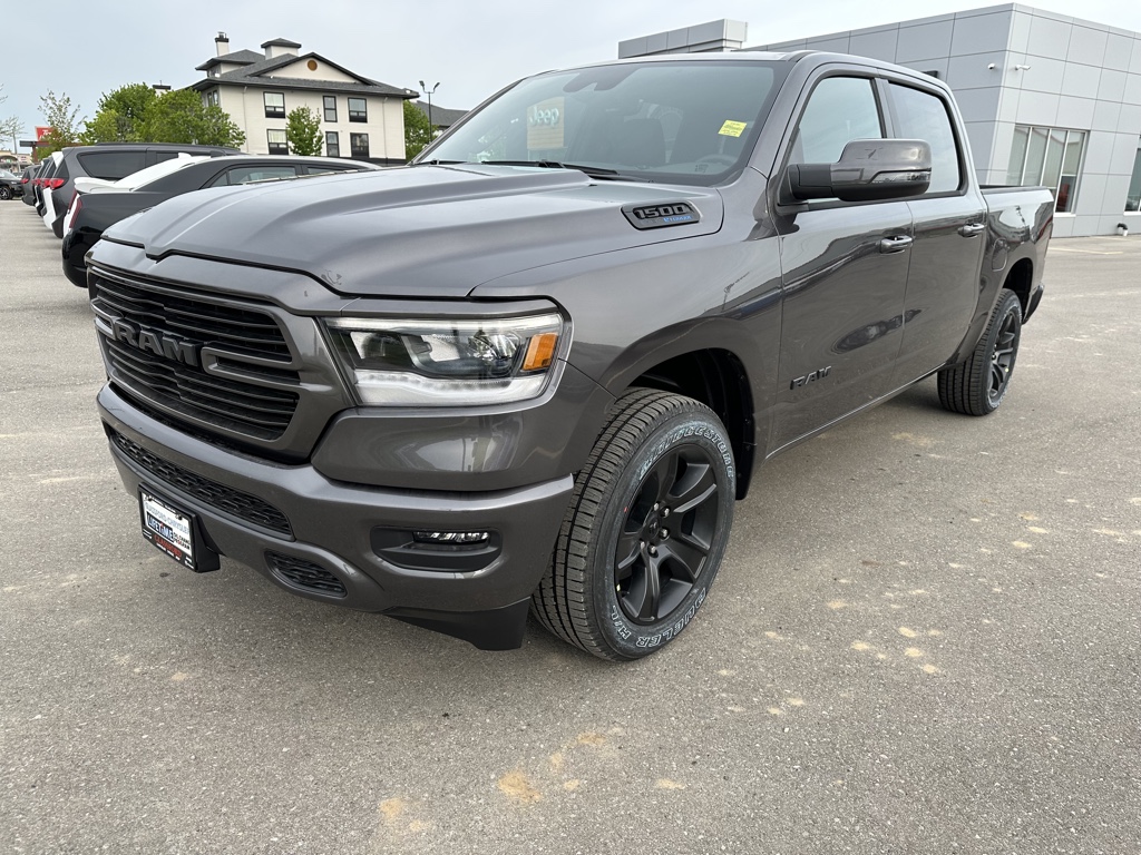 2023 RAM 1500 Sport - km