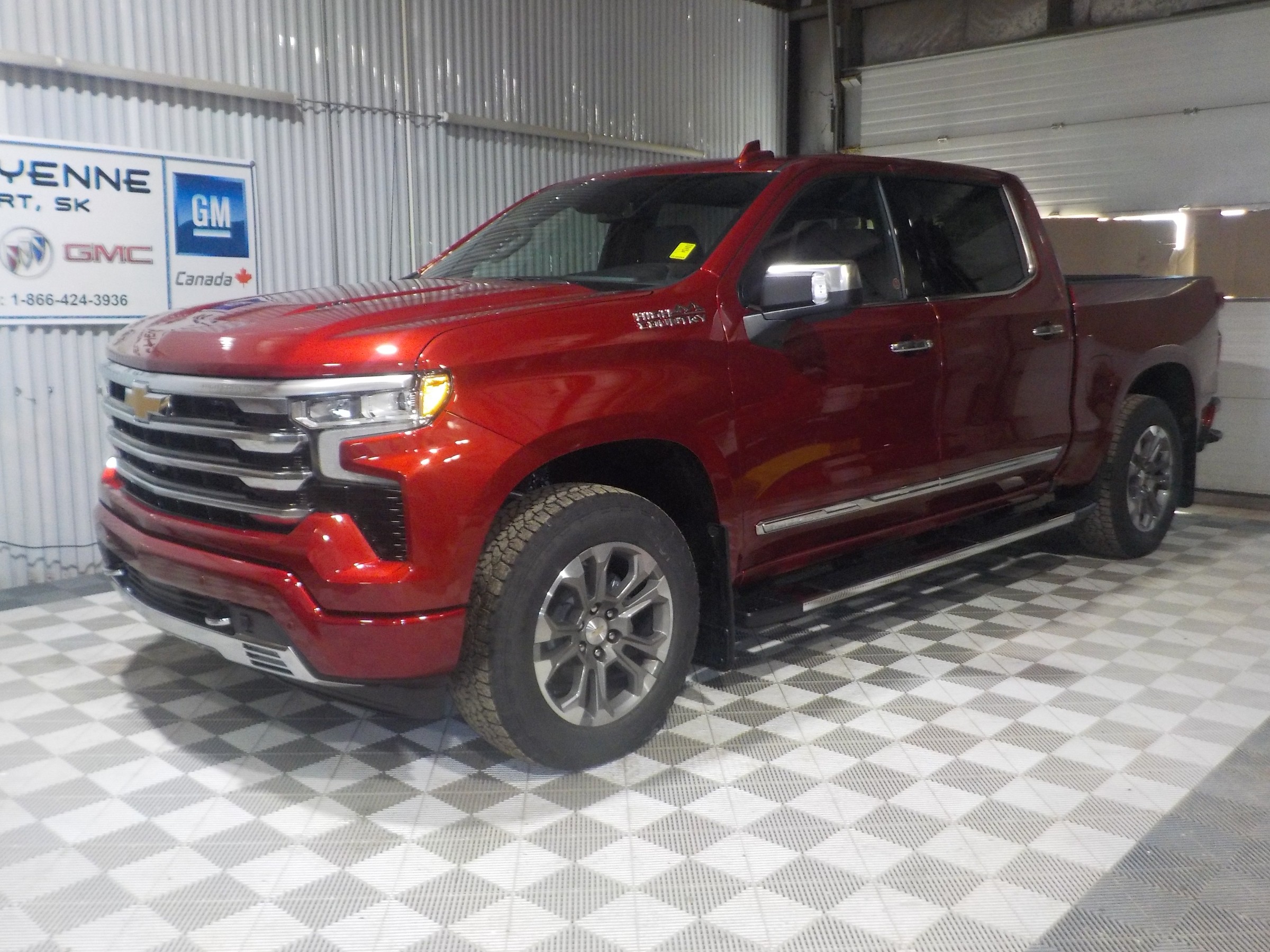 2023 Chevrolet Silverado 1500 High Country - 10km