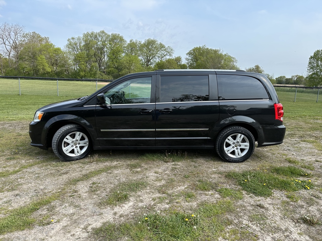 2012 Dodge Grand Caravan Crew - 220,830km