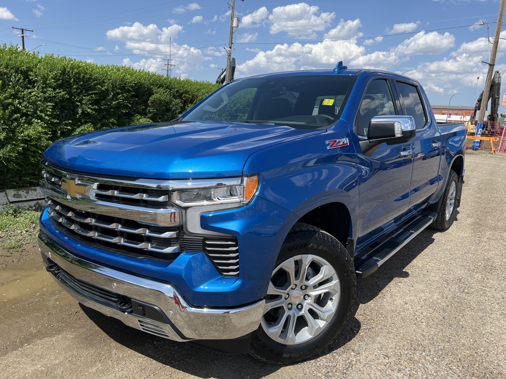 2023 Chevrolet Silverado 1500 LTZ - 50km