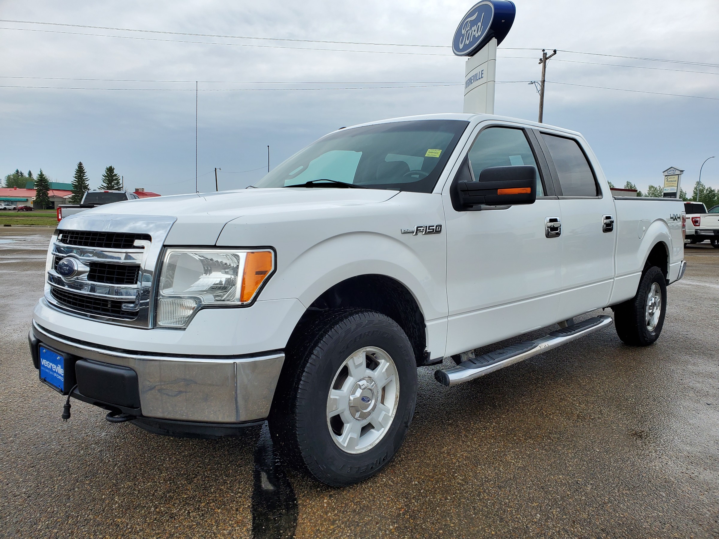 2013 Ford F-150 - 201,404km