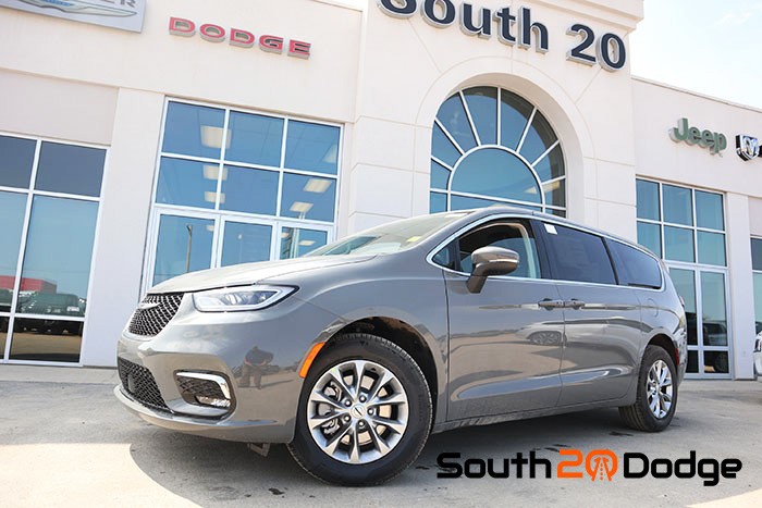 2023 Chrysler Pacifica Touring-L - 1km