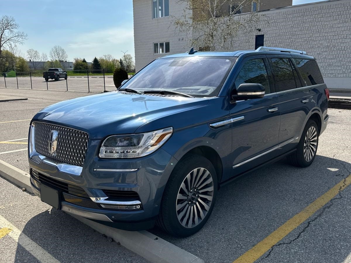 2019 Lincoln Navigator Reserve - 36,700km