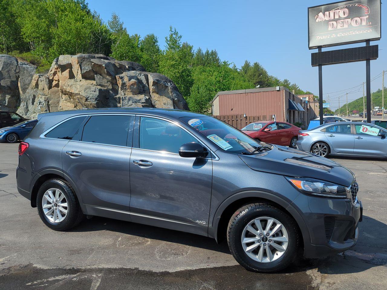 2020 Kia Sorento 2.4L LX - 93,366km