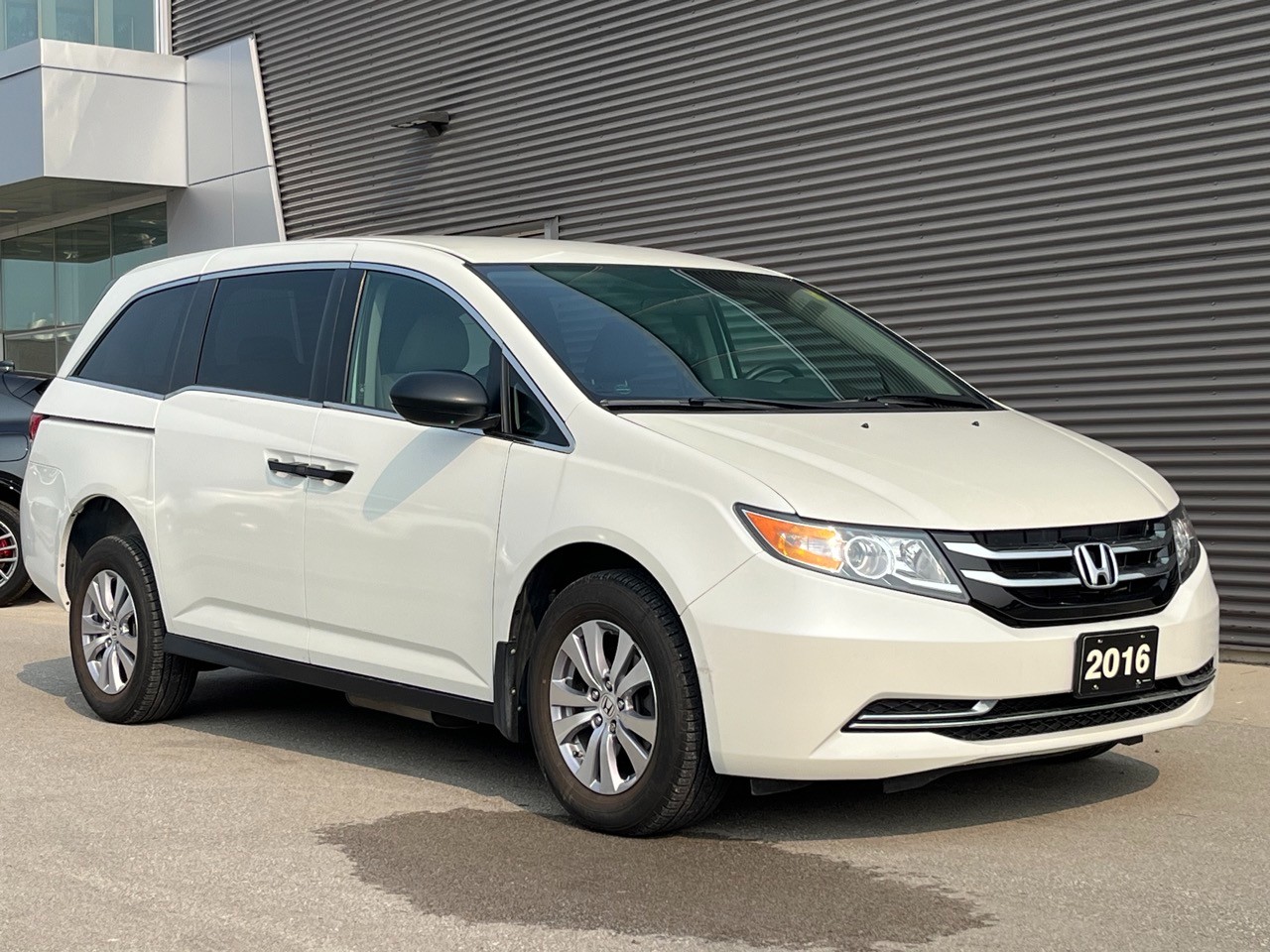 2016 Honda Odyssey SE - 70,476km