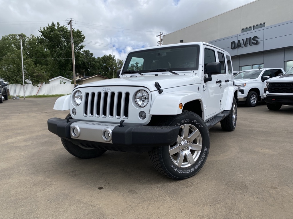 2018 Jeep Wrangler JK Unlimited Sahara - 68,149km