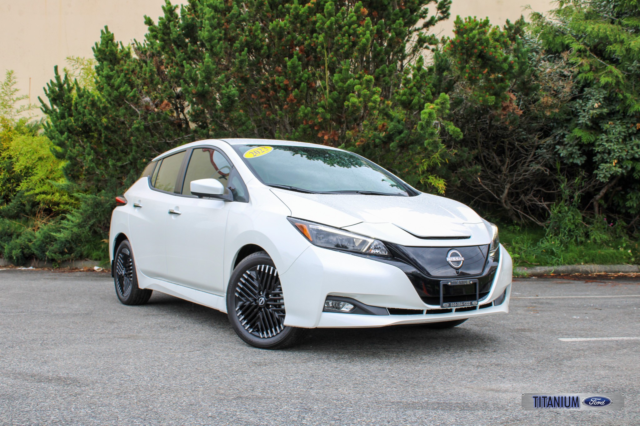 2023 Nissan LEAF SV - 46km