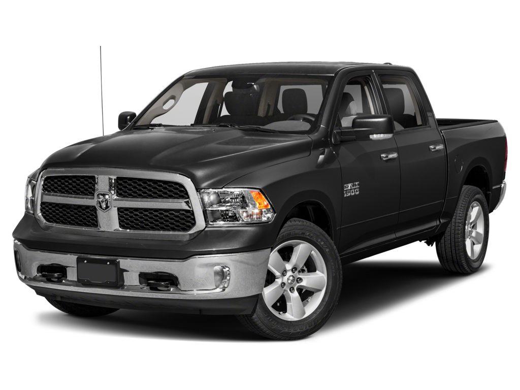 2022 RAM 1500 Classic SLT - 4,820km