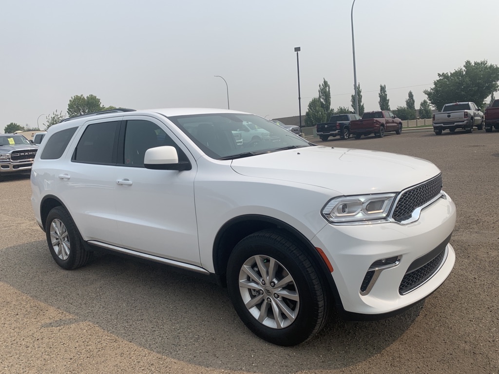 2022 Dodge Durango SXT - 17,500km