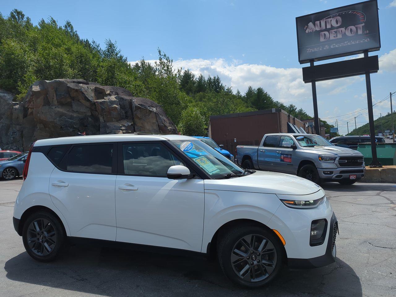 2021 Kia Soul EX - 76,534km