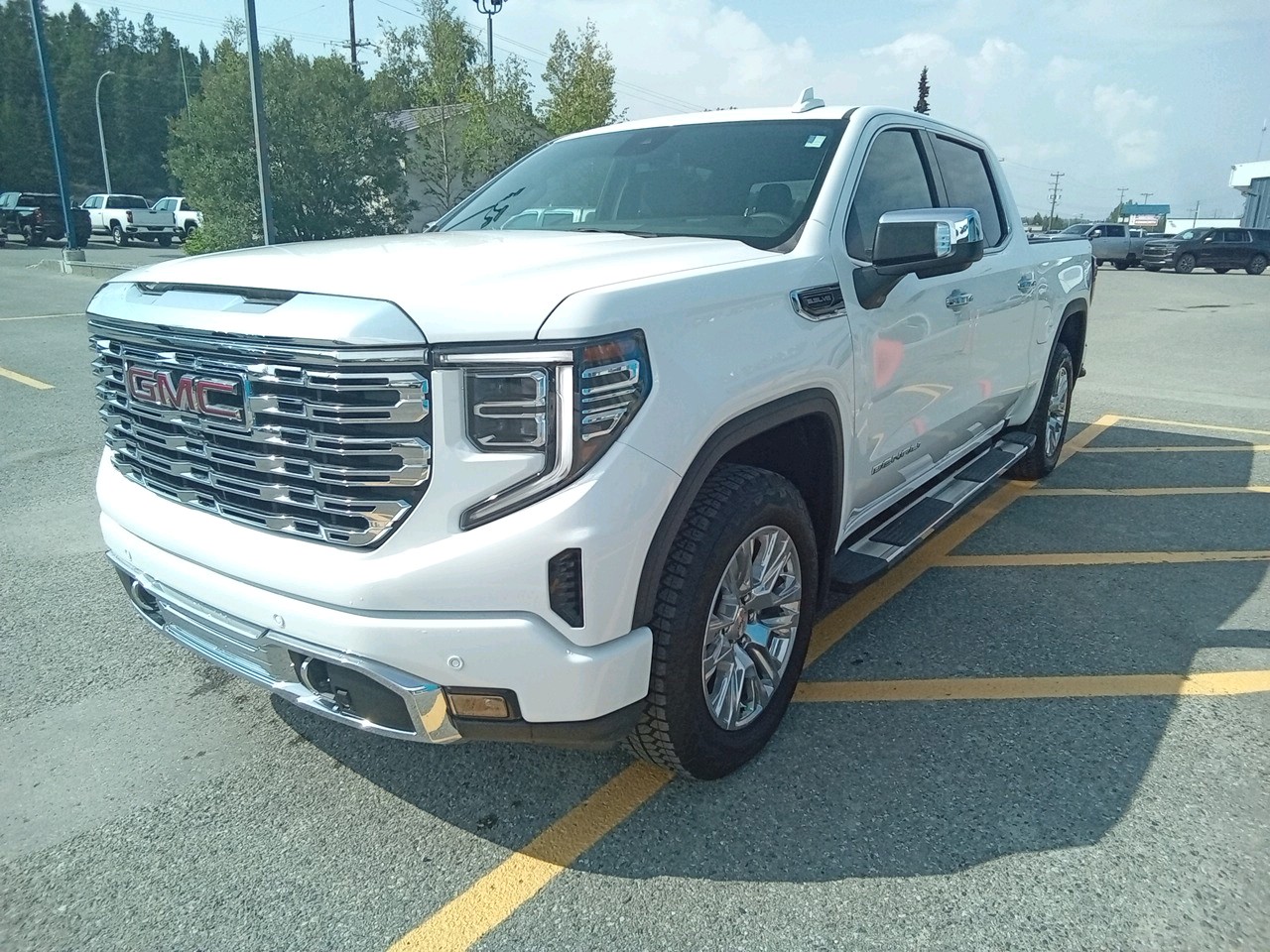2023 GMC Sierra 1500 Denali - 7km