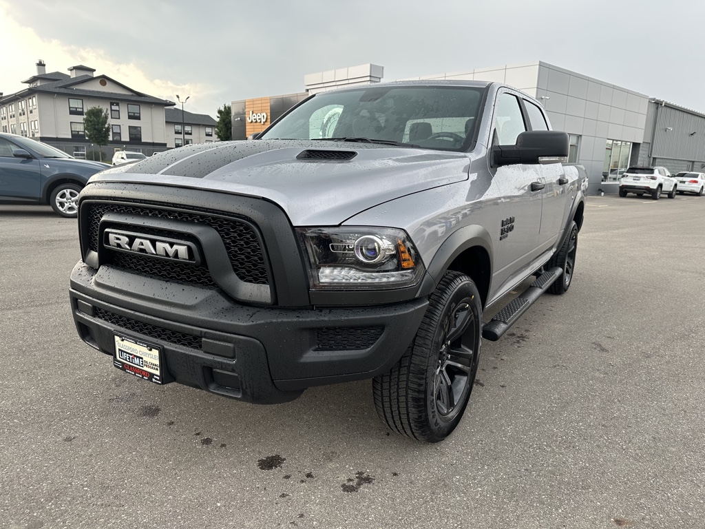 2023 RAM 1500 Classic SLT - km