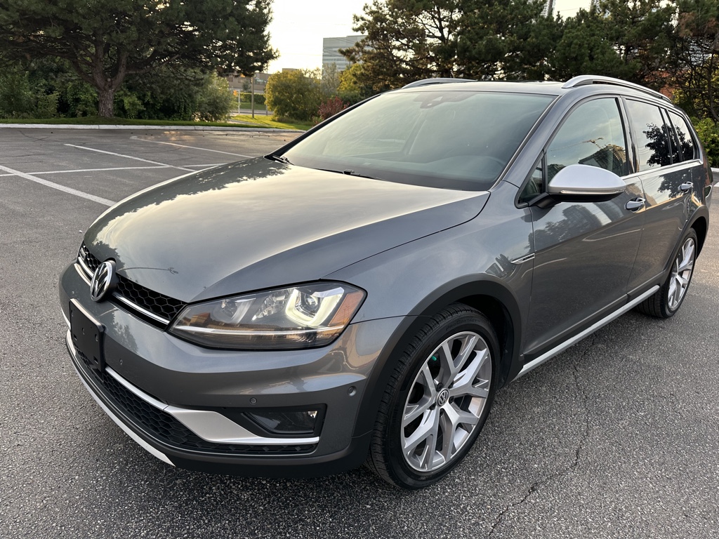 2017 Volkswagen Golf Alltrack 1.8 TSI - 98,000km