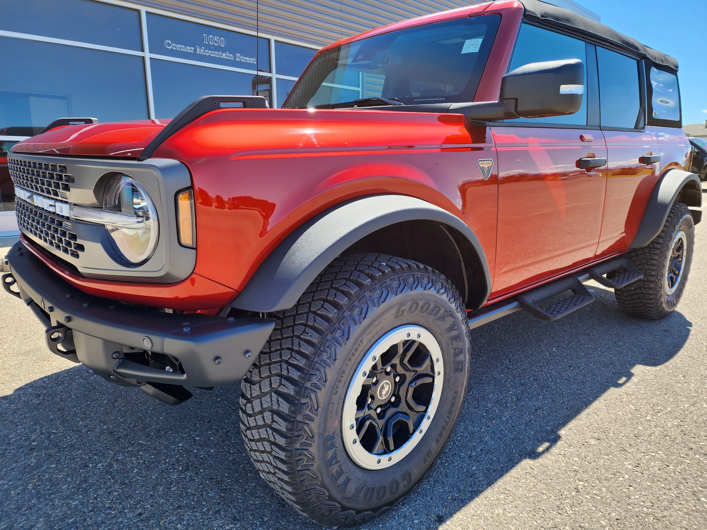 2023 Ford Bronco Badlands - 22km