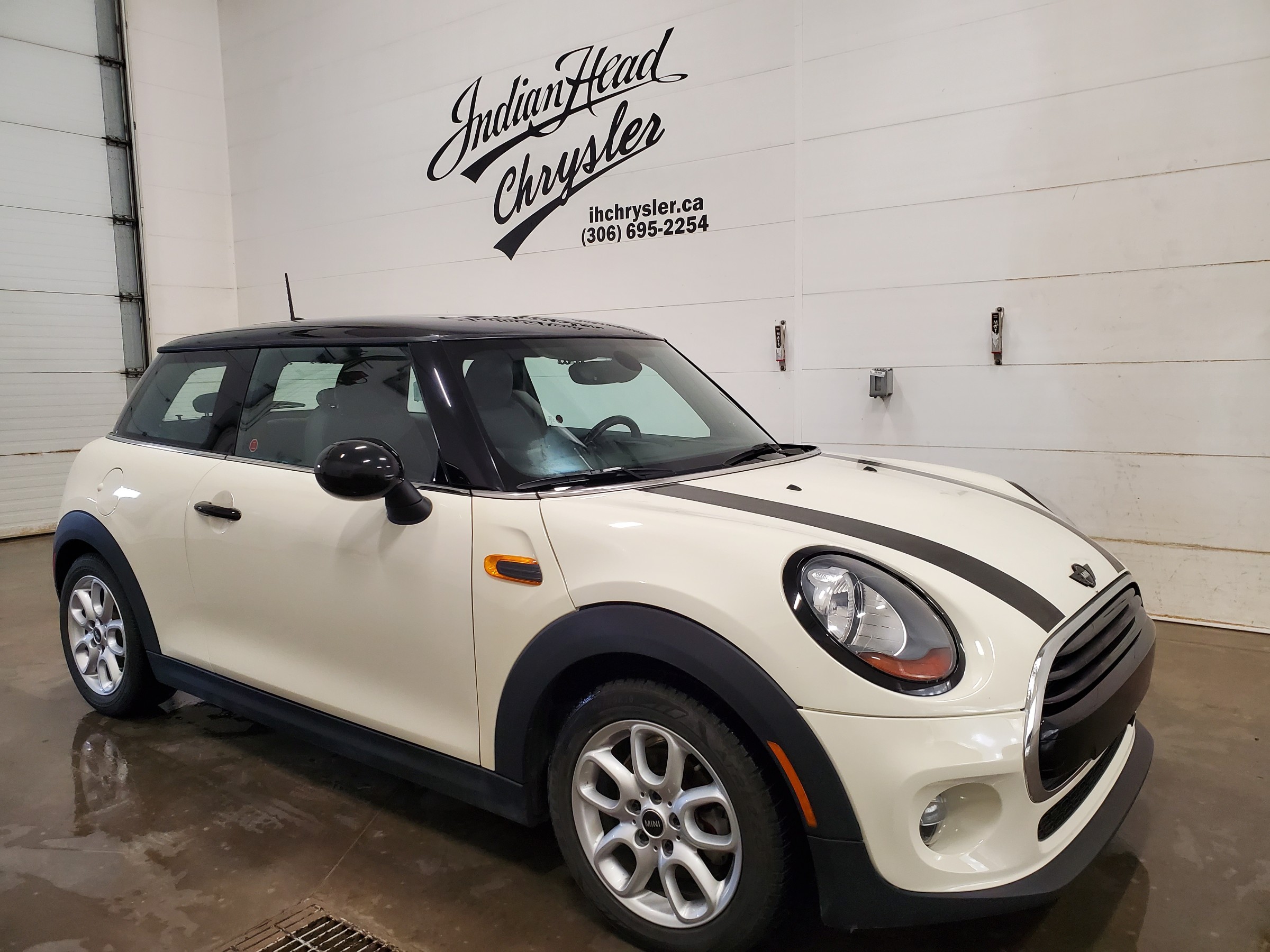 2017 MINI 3 Door Cooper - 103,071km