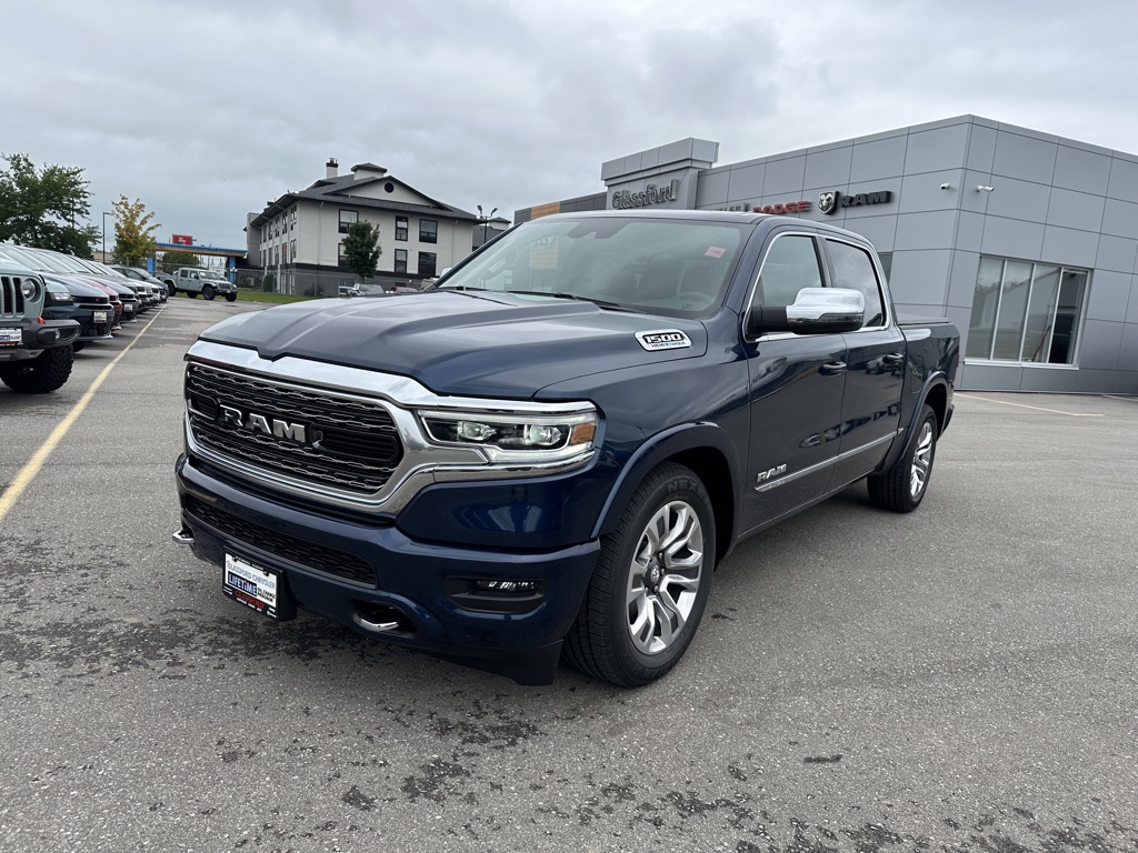 2024 RAM 1500 Limited - km
