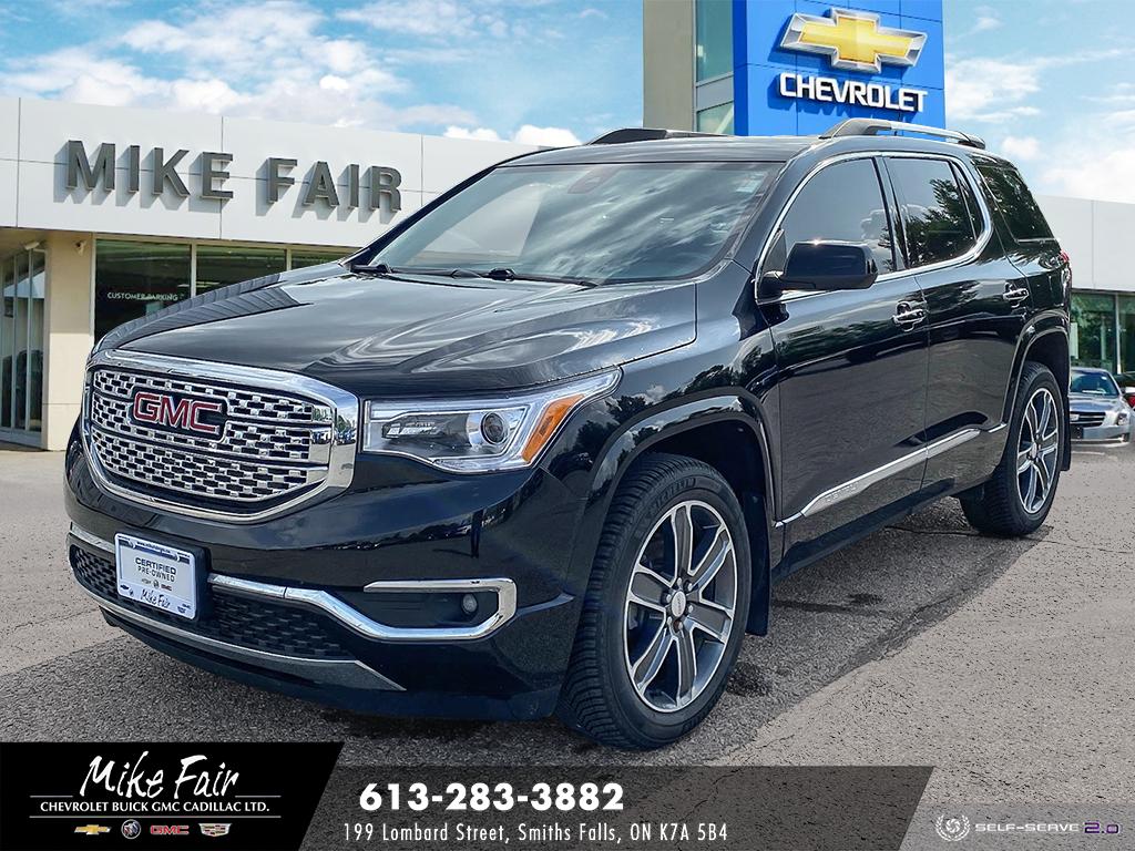 2017 GMC Acadia Denali - 68,783km