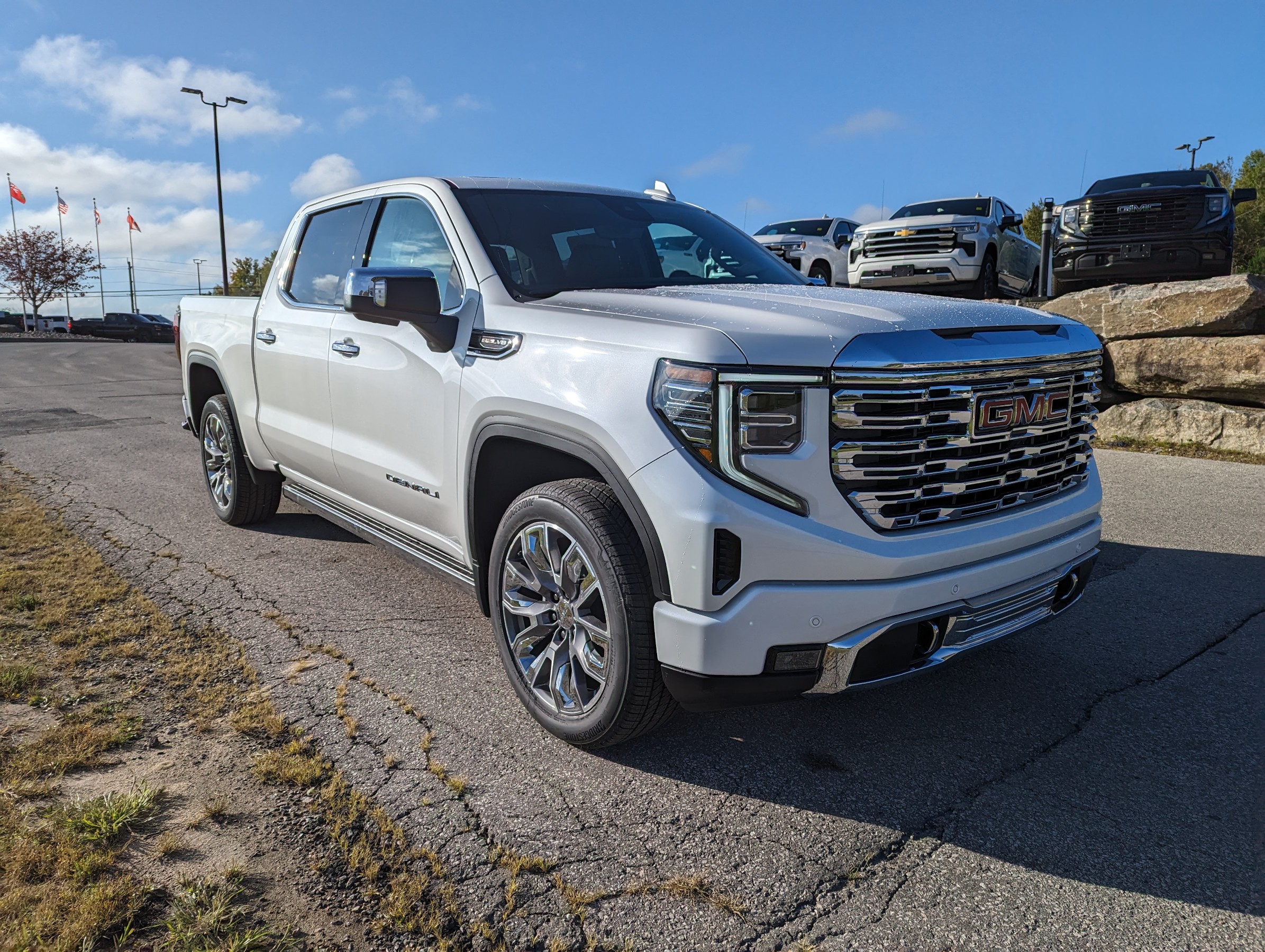 2024 GMC Sierra 1500 Denali - 10km