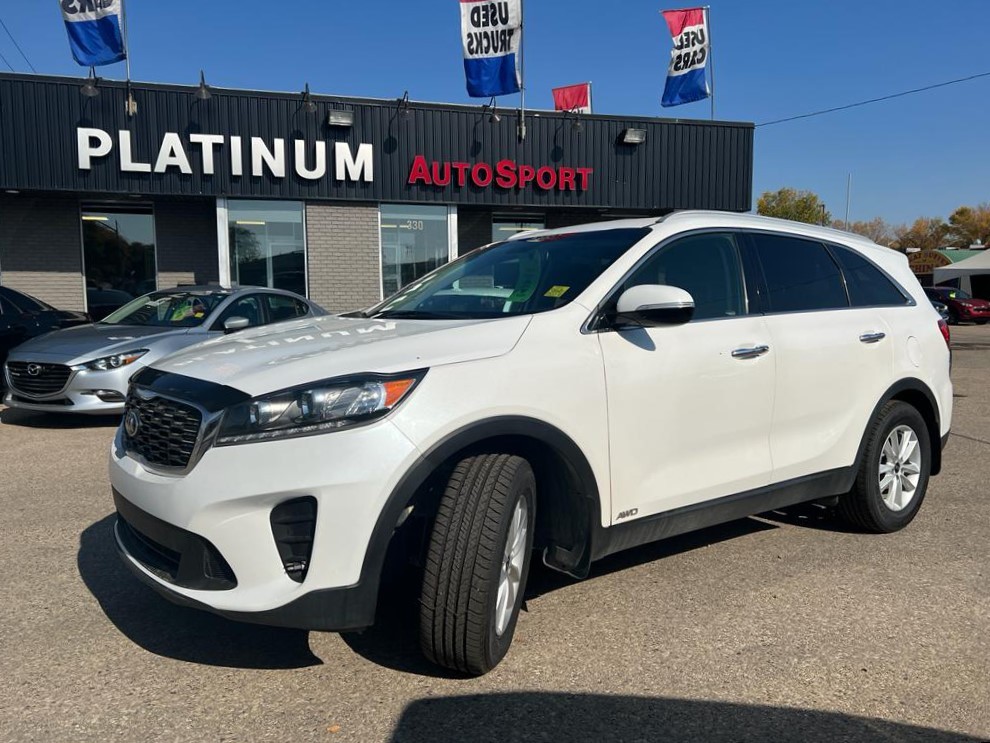 2019 Kia Sorento 2.4L LX - 155,500km
